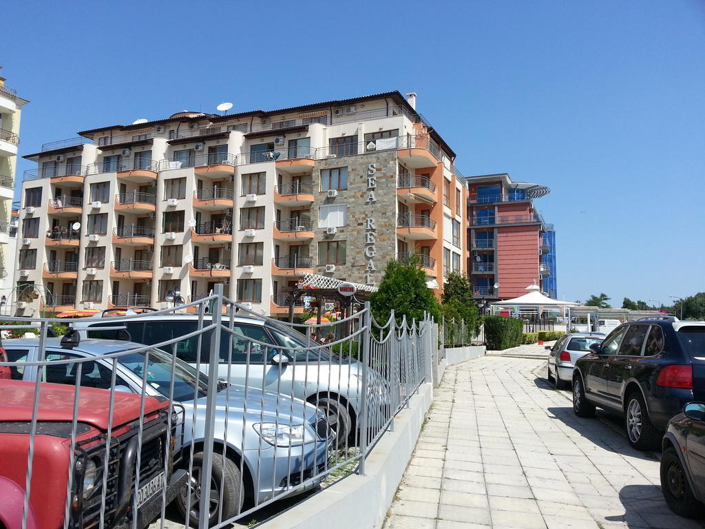 Menada Sea Regal Apartments 써니비치 외부 사진