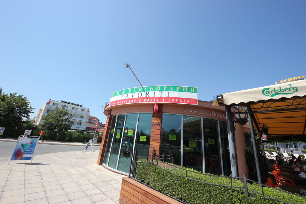 Menada Sea Regal Apartments 써니비치 외부 사진