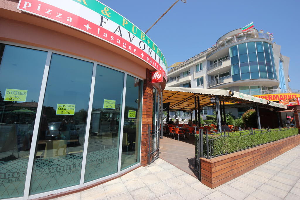 Menada Sea Regal Apartments 써니비치 외부 사진