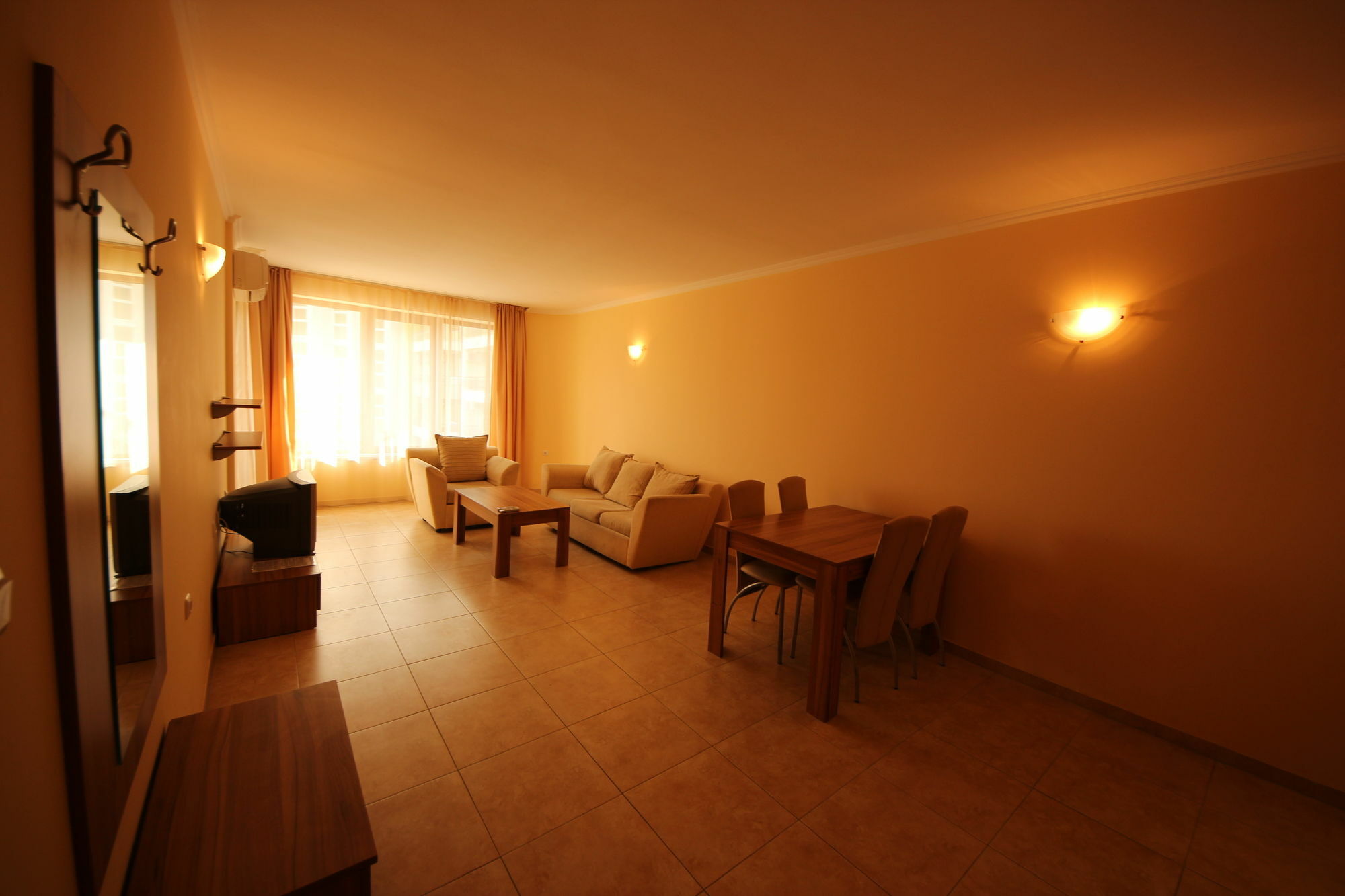 Menada Sea Regal Apartments 써니비치 외부 사진