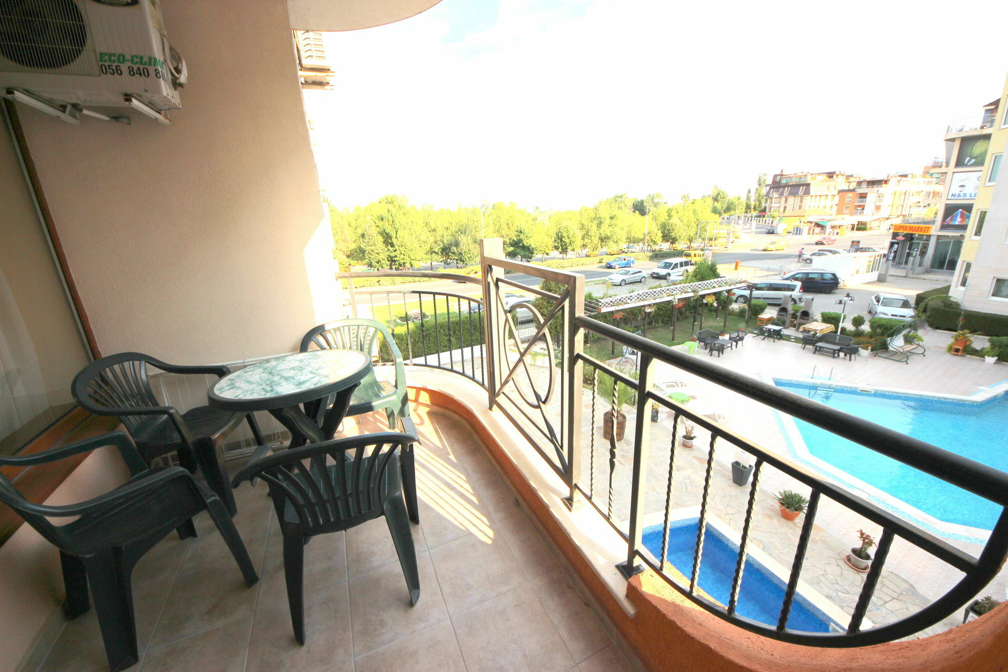 Menada Sea Regal Apartments 써니비치 외부 사진