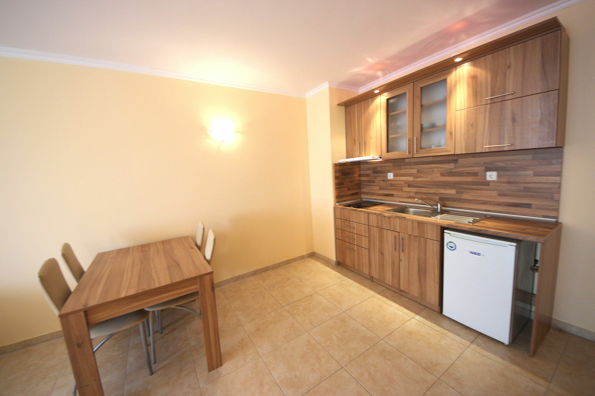 Menada Sea Regal Apartments 써니비치 외부 사진