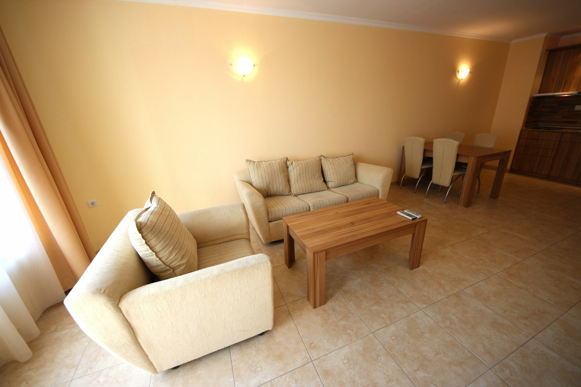 Menada Sea Regal Apartments 써니비치 외부 사진
