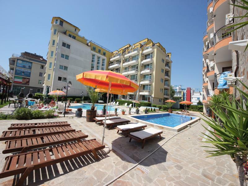 Menada Sea Regal Apartments 써니비치 외부 사진